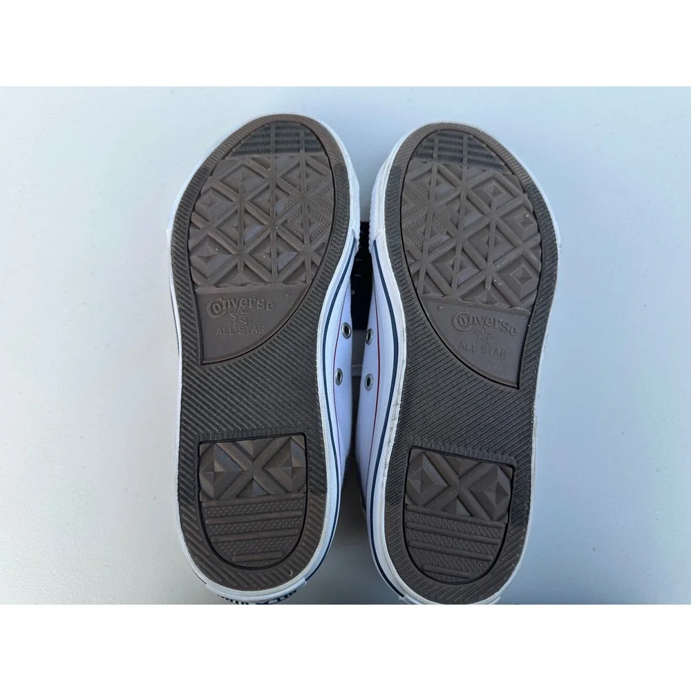 Converse perfect padded